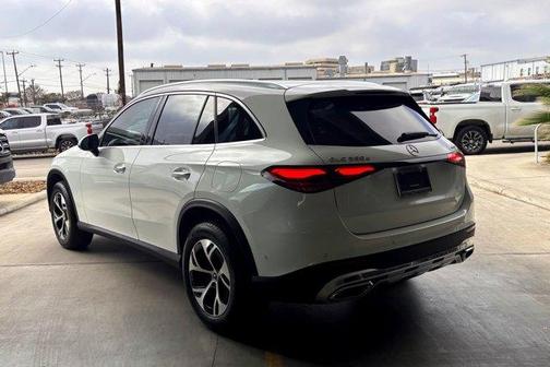 2025 Mercedes-Benz GLC 350e Base 4MATIC