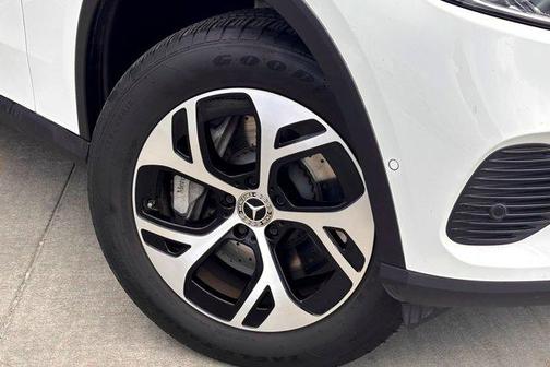 2025 Mercedes-Benz GLC 350e Base 4MATIC