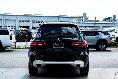 2026 Mercedes-Benz GLB 250 Base