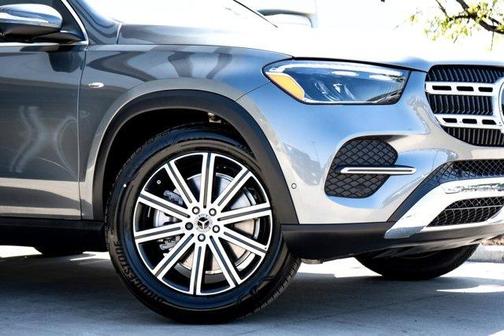 2025 Mercedes-Benz GLE 450e 4MATIC