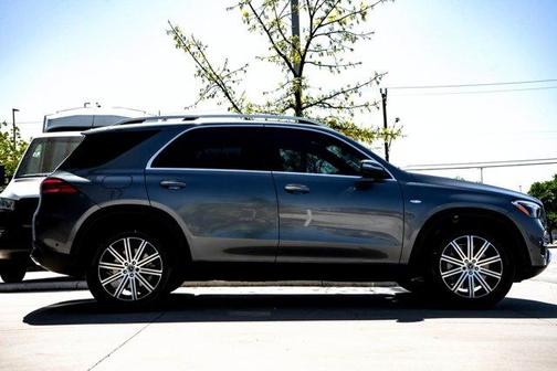 2025 Mercedes-Benz GLE 450e 4MATIC