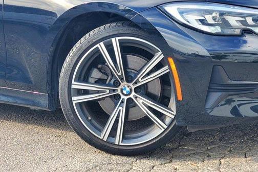 2020 BMW 330 i