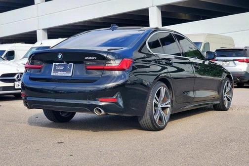 2020 BMW 330 i
