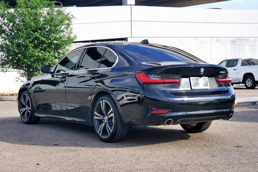 2020 BMW 330 i
