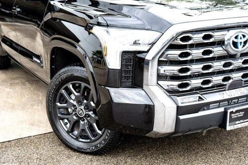 2024 Toyota Tundra Hybrid Platinum