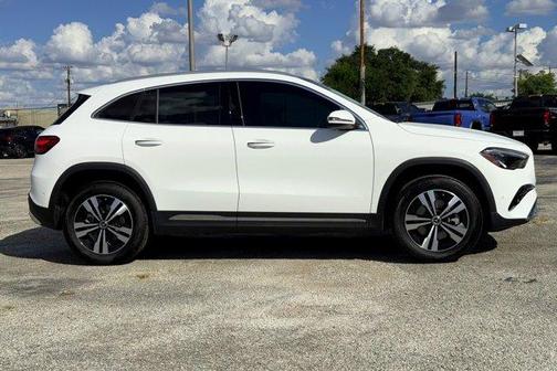 2026 Mercedes-Benz GLA 250 Base