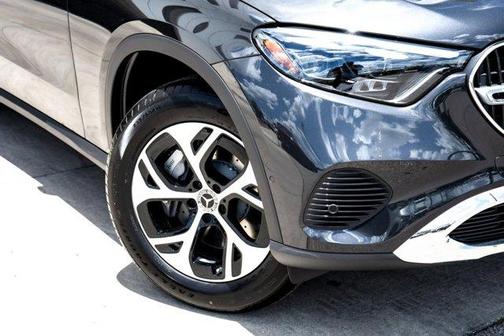 2025 Mercedes-Benz GLC 350e Base 4MATIC