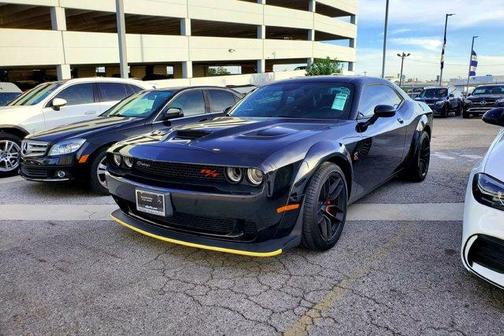 Pitch Black Clearcoat 2022 Dodge Challenger R/T Scat Pack