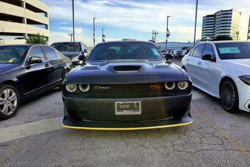 Pitch Black Clearcoat 2022 Dodge Challenger R/T Scat Pack