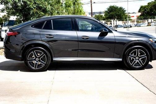 2025 Mercedes-Benz GLC 300 4MATIC Coupe