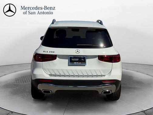 Polar White 2025 Mercedes-Benz GLB 250 Base