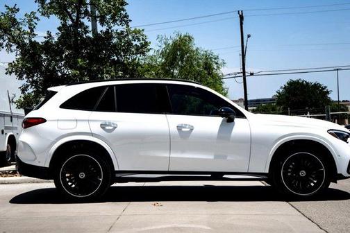 2025 Mercedes-Benz GLC 300 Base
