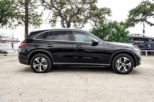 2025 Mercedes-Benz GLC 350e Base 4MATIC