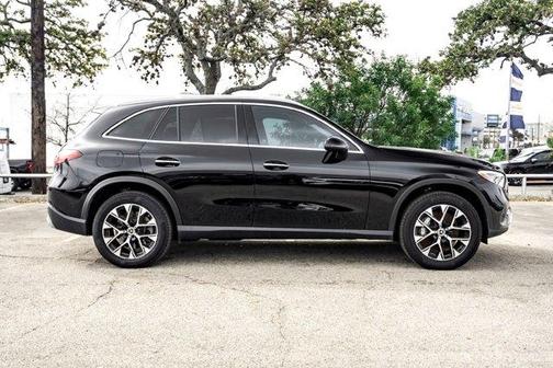 2025 Mercedes-Benz GLC 350e Base 4MATIC