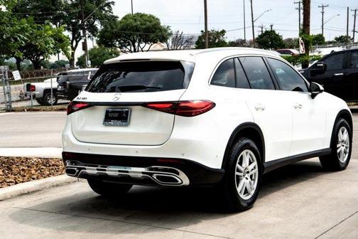 2025 Mercedes-Benz GLC 300 Base