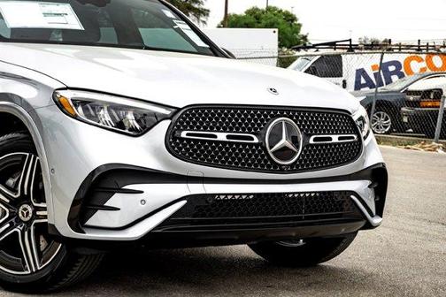 Silver Metallic 2026 Mercedes-Benz GLC 300 Base 4MATIC