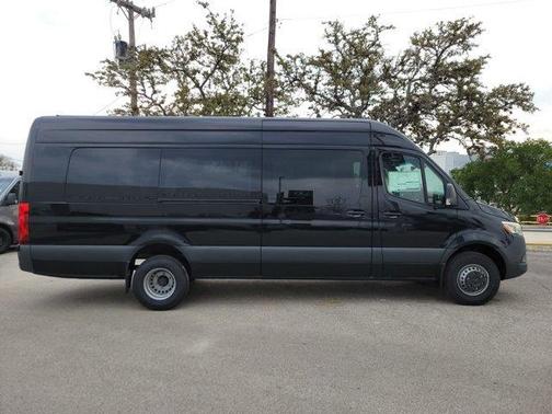 2024 Mercedes-Benz Sprinter 3500 170 WB High Roof Extended Cargo