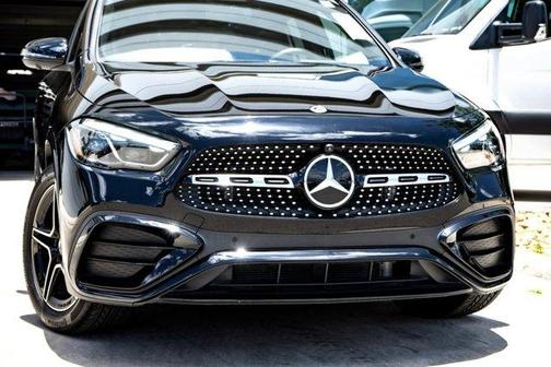 2025 Mercedes-Benz GLA 250 Base