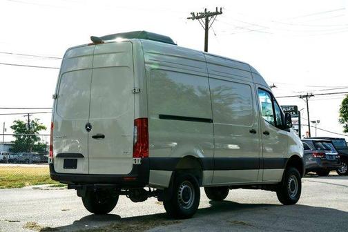 2025 Mercedes-Benz Sprinter 2500 Standard Roof