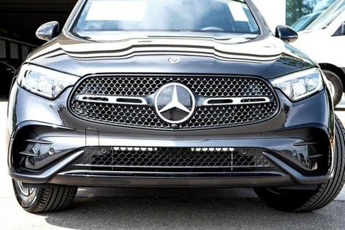 2025 Mercedes-Benz GLC 300 Base