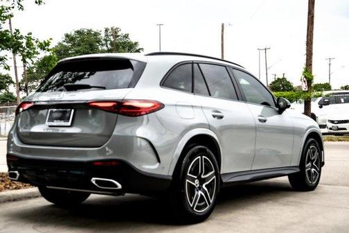 2025 Mercedes-Benz GLC 300 Base 4MATIC