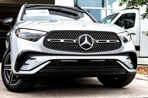 2025 Mercedes-Benz GLC 300 Base 4MATIC