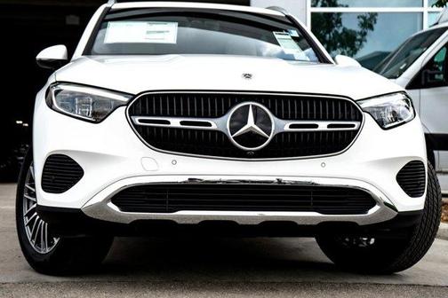2025 Mercedes-Benz GLC 300 Base 4MATIC