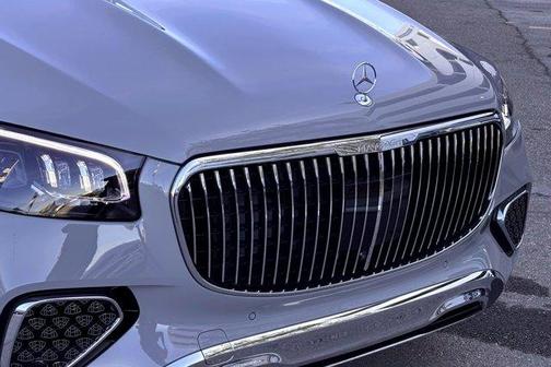 2025 Mercedes-Benz Maybach GLS 600 4MATIC