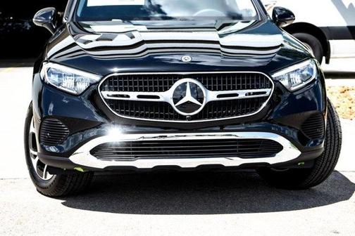 2025 Mercedes-Benz GLC 350e Base 4MATIC