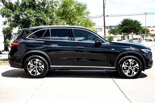 2025 Mercedes-Benz GLC 350e Base 4MATIC