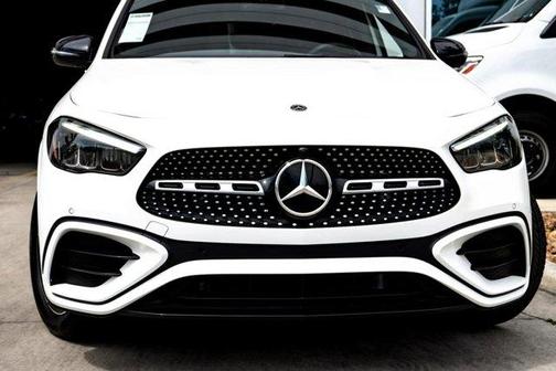 2025 Mercedes-Benz GLA 250 Base