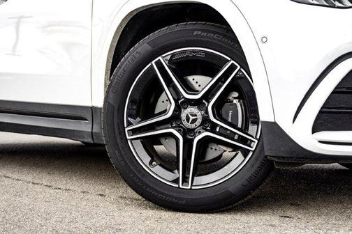 2025 Mercedes-Benz GLA 250 Base