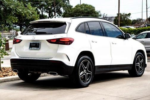 2025 Mercedes-Benz GLA 250 Base