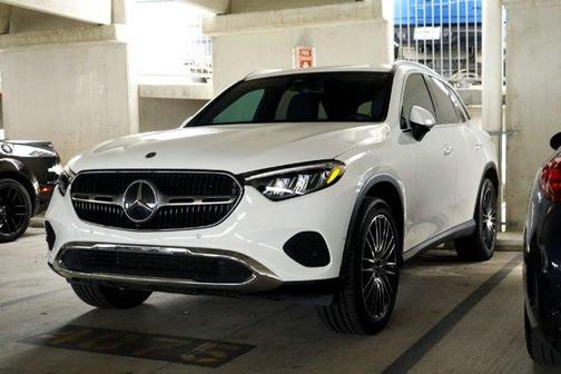 Polar White 2025 Mercedes-Benz GLC 300 Base