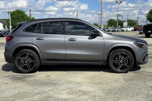2026 Mercedes-Benz GLA 250 Base