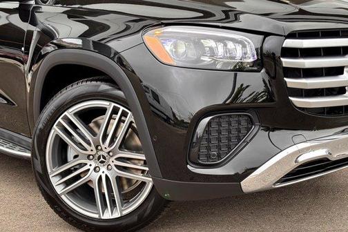 2026 Mercedes-Benz GLS 450 