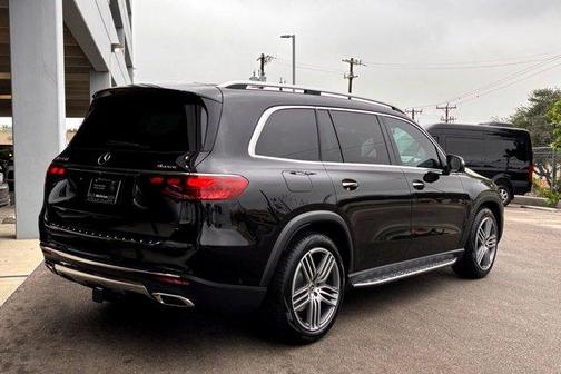 2026 Mercedes-Benz GLS 450 