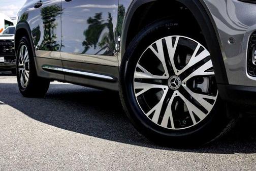 2026 Mercedes-Benz GLB 250 Base