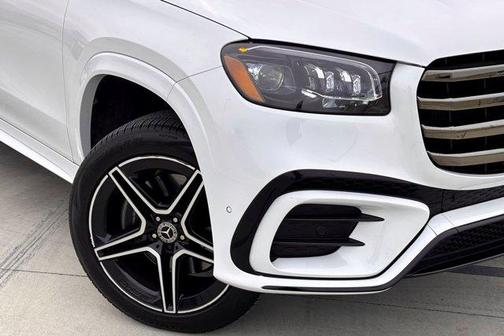 2025 Mercedes-Benz GLS 450 4MATIC