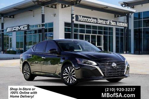 Black 2024 Nissan Altima 2.5 SV