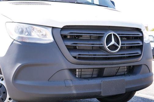 2025 Mercedes-Benz Sprinter 2500 Standard Roof