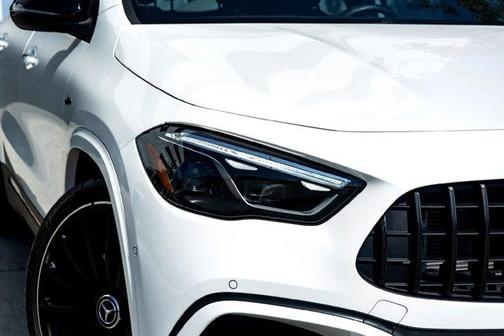 2025 Mercedes-Benz AMG GLA 35 Base