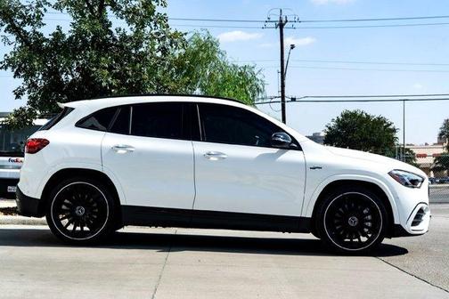 2025 Mercedes-Benz AMG GLA 35 Base