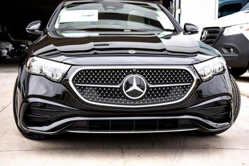 2025 Mercedes-Benz E-Class E 350