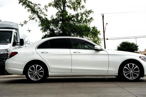 2016 Mercedes-Benz C-Class C 300