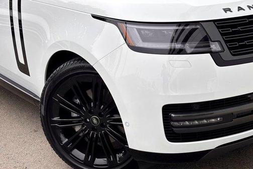 2024 Land Rover Range Rover P400 SE