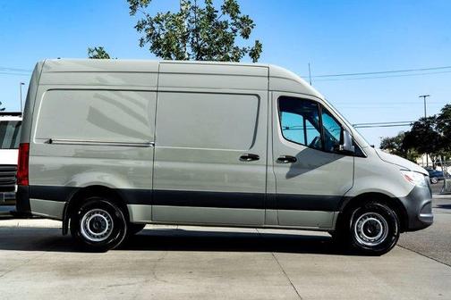 2024 Mercedes-Benz Sprinter 2500 144 WB