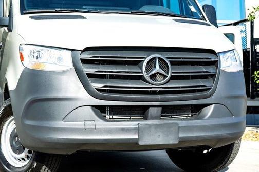 2024 Mercedes-Benz Sprinter 2500 144 WB
