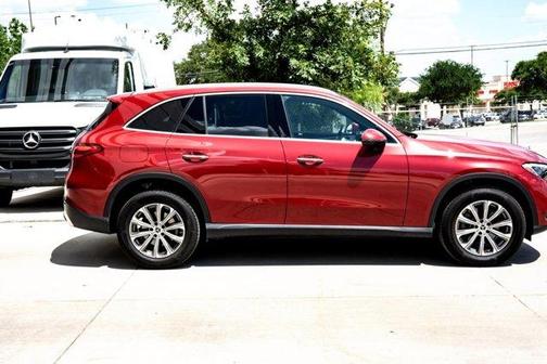 2024 Mercedes-Benz GLC 300 Base