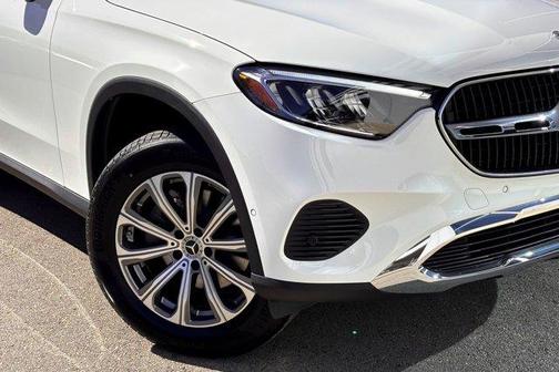 2026 Mercedes-Benz GLC 300 Base